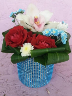 Композиція 043